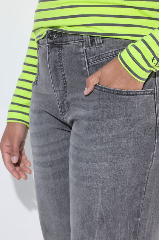 Carrot jeans