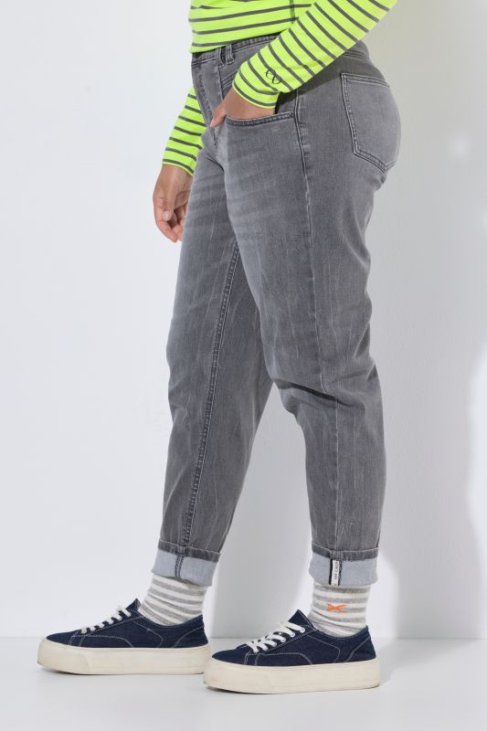 Carrot jeans