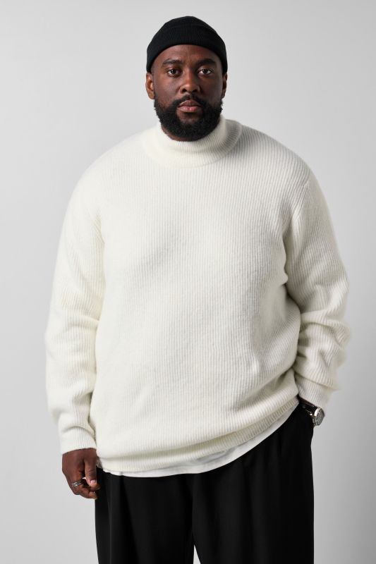 STHUGE jumper