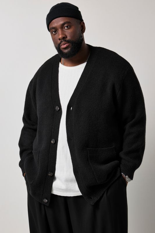 STHUGE cardigan