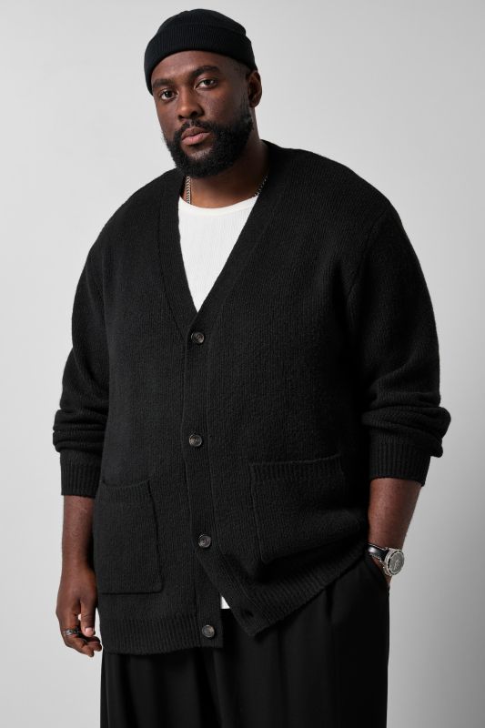 STHUGE cardigan
