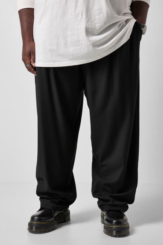 STHUGE pleated trousers