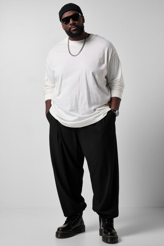 STHUGE pleated trousers