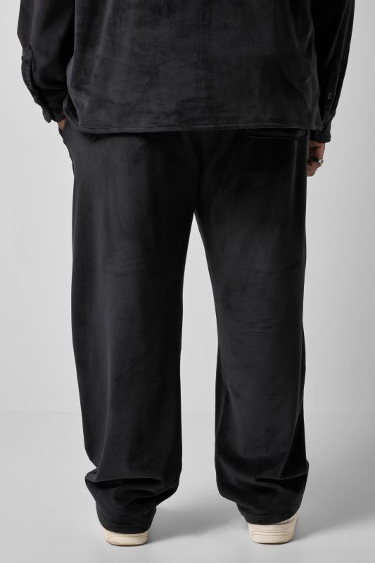 STHUGE plush trousers