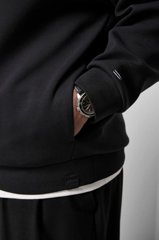 STHUGE scuba sweatshirt