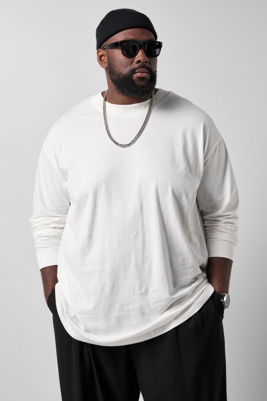 STHUGE long-sleeved top