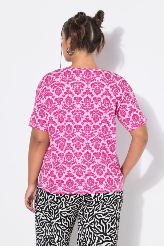 Ornate Print Short Sleeve Tee