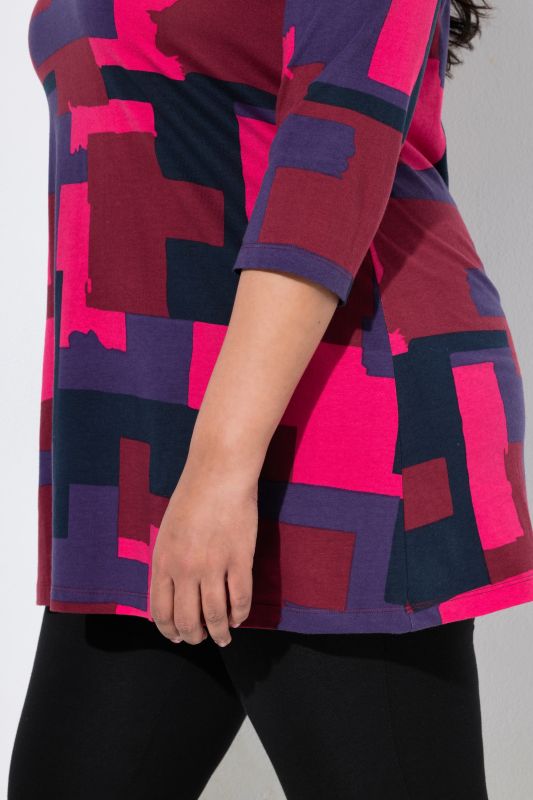 Glowing Colorblock 3/4 Sleeve Notch Neck Knit Tunic
