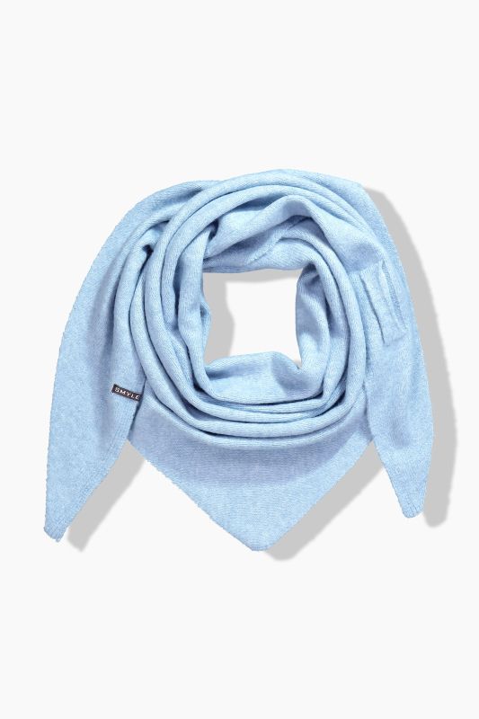 Knitted scarf
