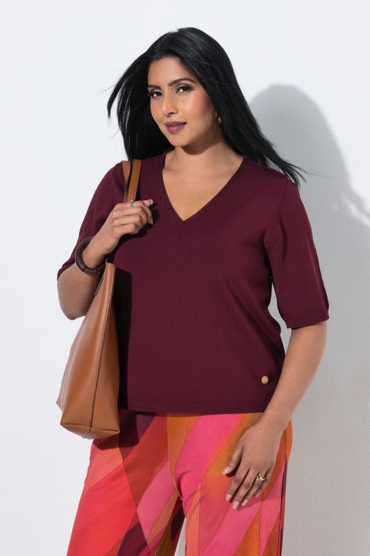 Glitter Trim V-Neck Fine Knit Sweater