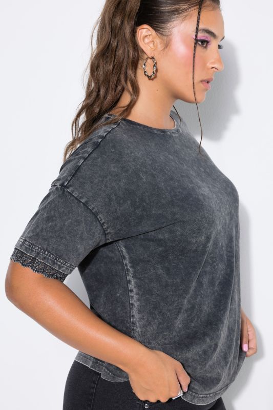 Doubled Sleeve Lace Trim Acid Wash Tee