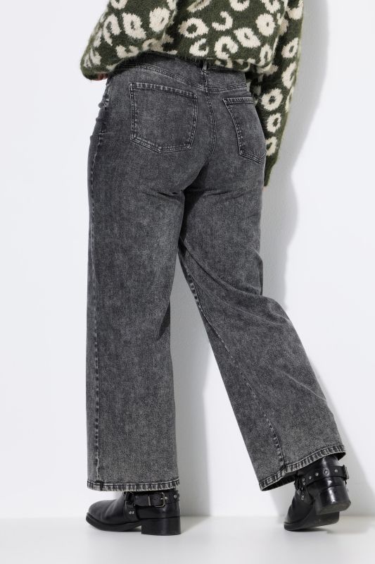 Snow Wash Stretch Fit Wide Leg Jeans