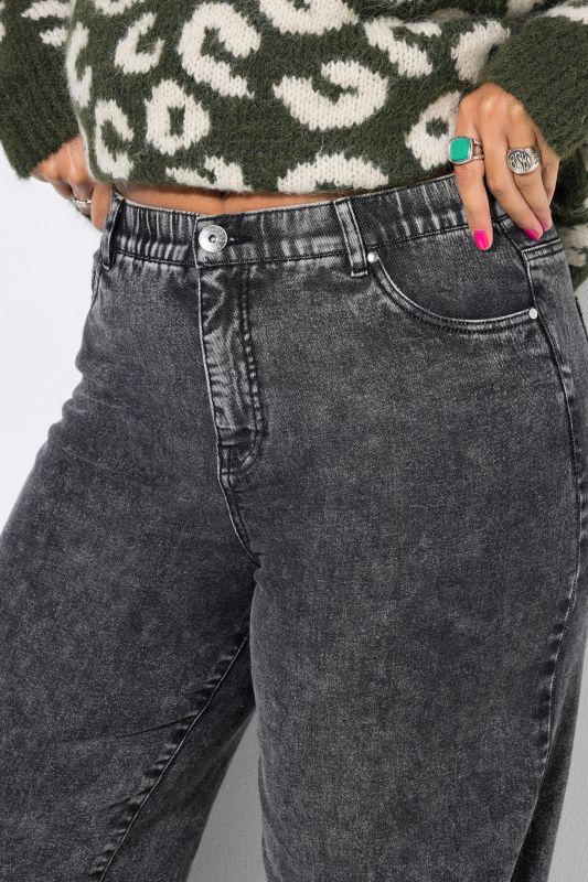 Snow Wash Stretch Fit Wide Leg Jeans