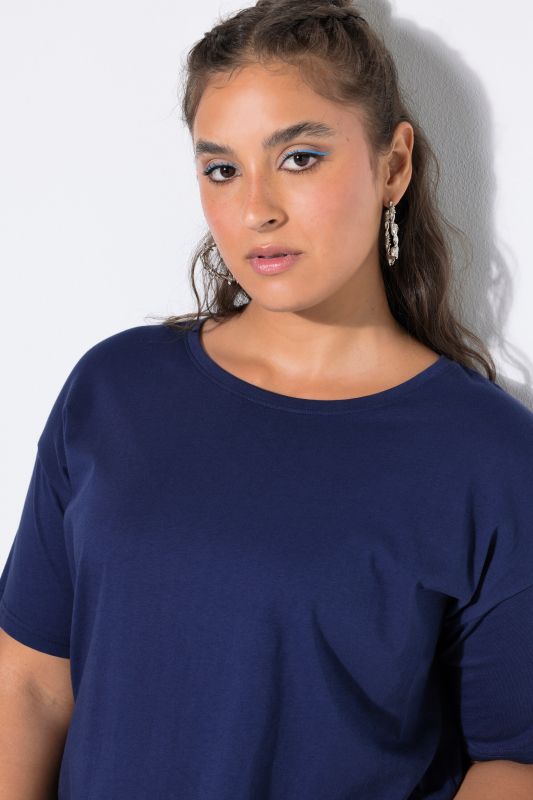 Round Neck Short Sleeve Relaxed Fit Cotton Tee
