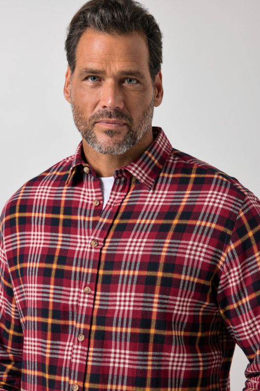 Checked flannel shirt