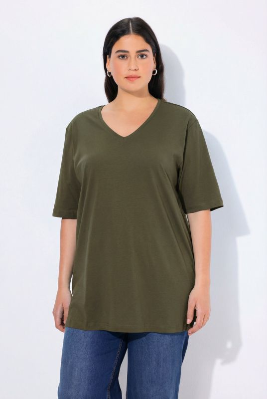 Basic V-Neck Relaxed Fit Short Sleeve Tee