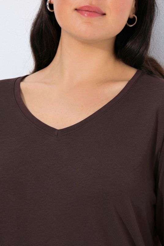 V-Neck Long Sleeves Slim Fit Cotton Knit Tee