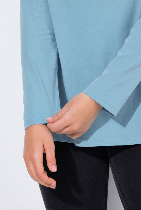 V-Neck Long Sleeves Slim Fit Cotton Knit Tee