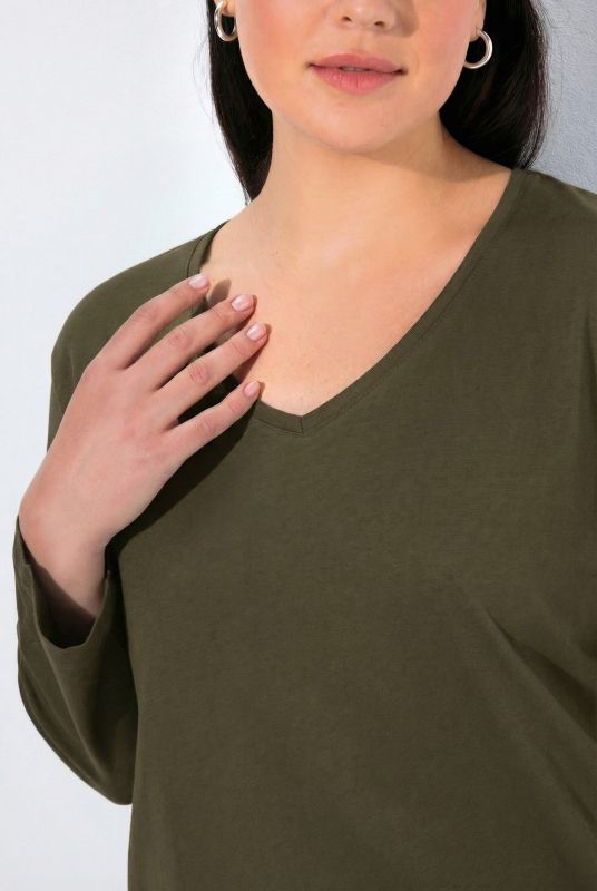 Back To Basics V-Neck Relaxed Fit Cotton Tee