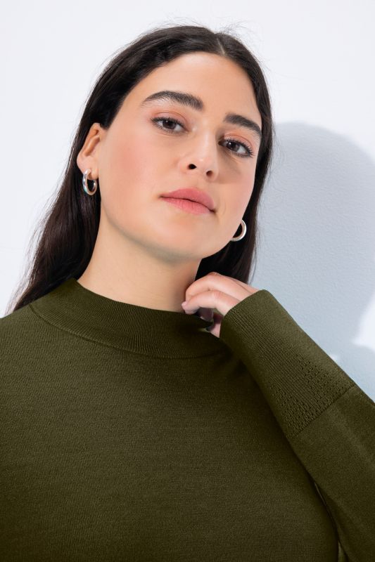 Long Sleeves Mock Turtleneck Sweater