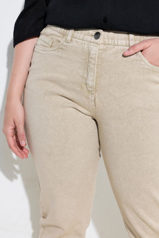 Дънки Mom Fit с удобна кройка