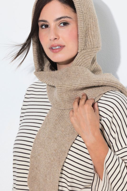 Hooded scarf