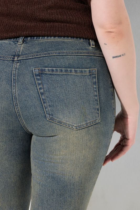 Vintage Wash Stretch Fit Jeans
