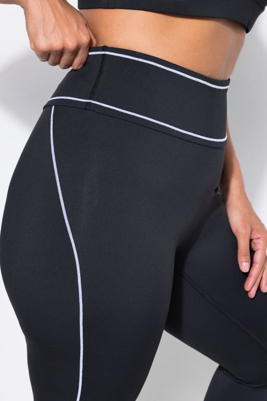 Contrast Piping Performance Leggings