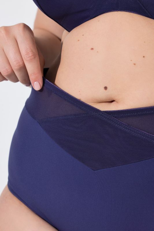Shaping Mesh Waist Panty