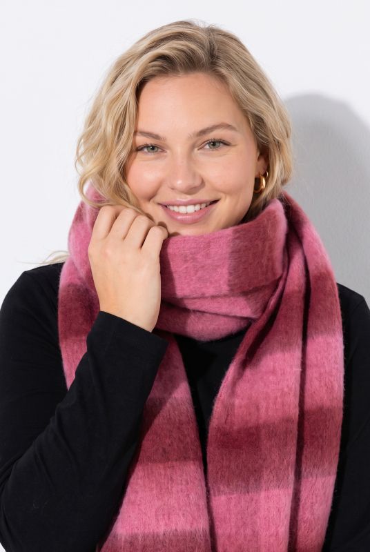 Soft knitted scarf