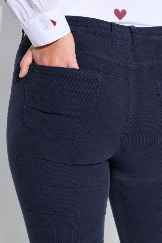 Stretch Fit Bootcut Corduroy Pants
