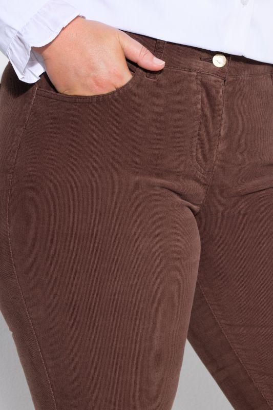 Stretch Fit Bootcut Corduroy Pants