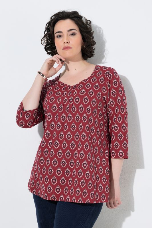 Ikat Medallion PRint 3/4 Sleeve Sweetheart Neckline Tee
