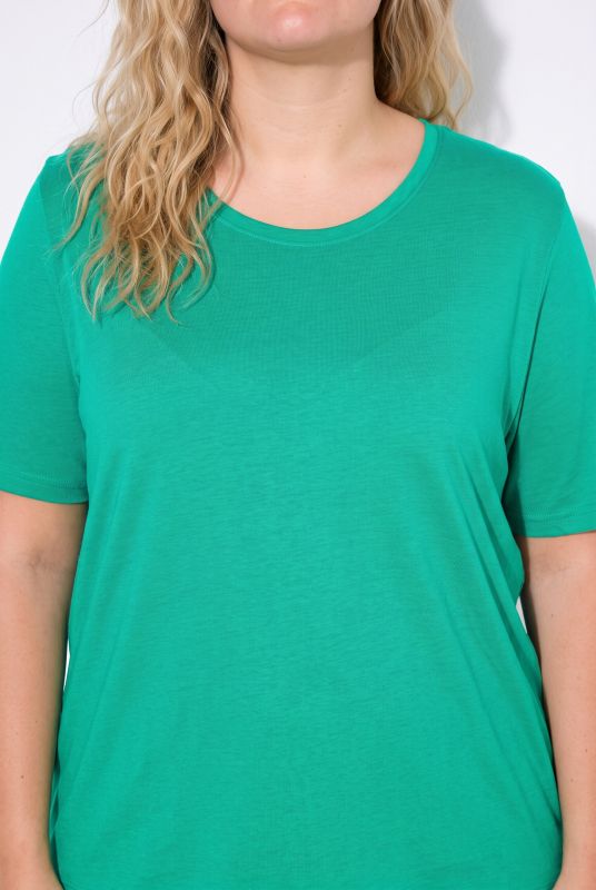T-shirt, regular fit, short sleeves