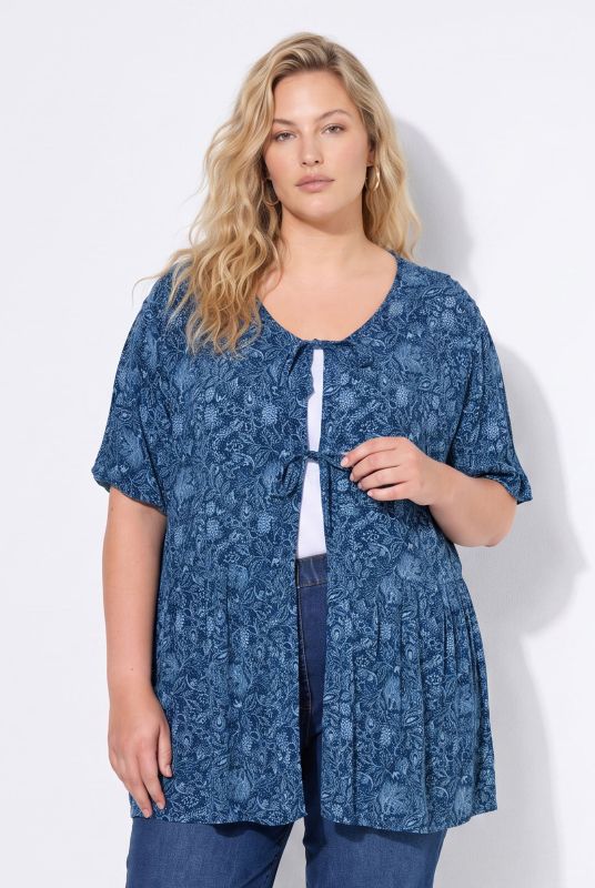 Blouse, A-line, tie closure, bell-shaped short sleeves