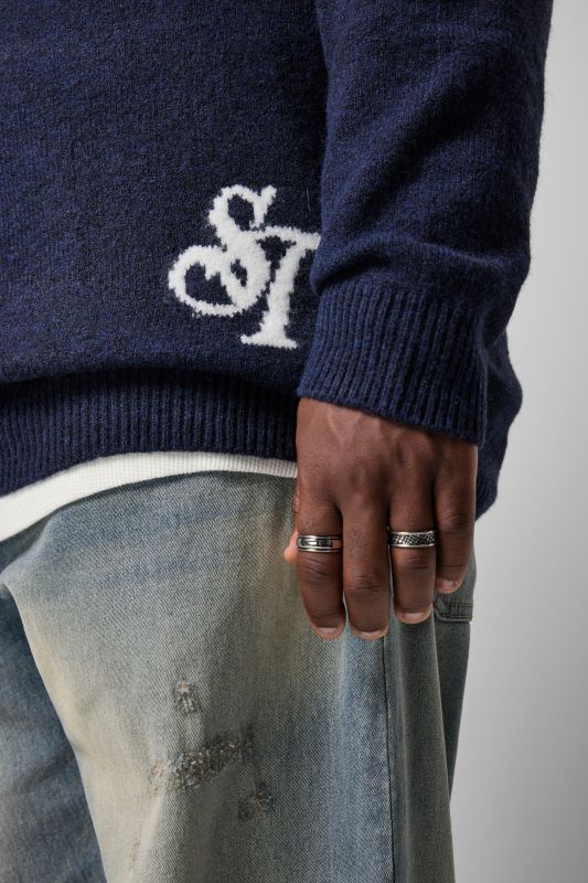 STHUGE jumper