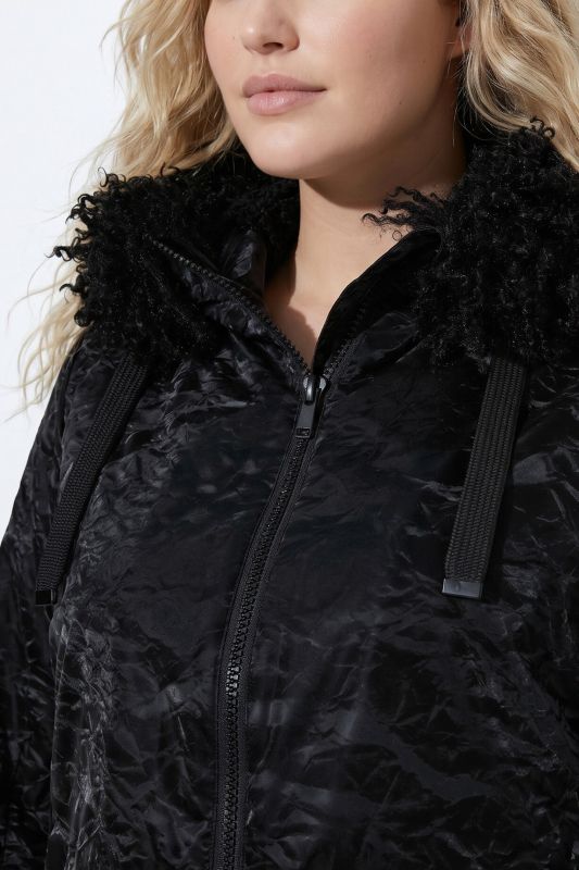 Crinkle Textured Detachable Fleece-Lined Water-Repellent Coat