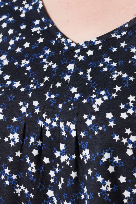 Star Print Pintucked V-Neck Tee
