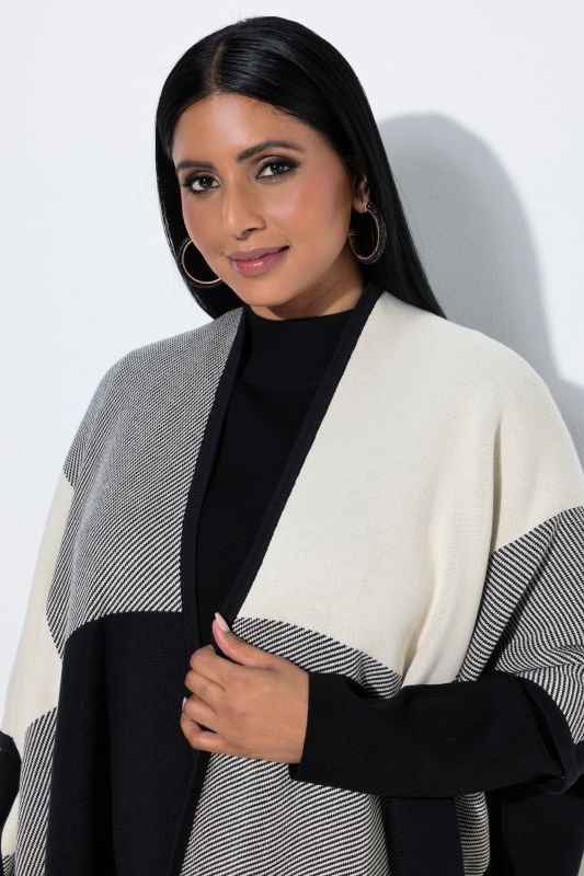 Oversized Check Knit Poncho