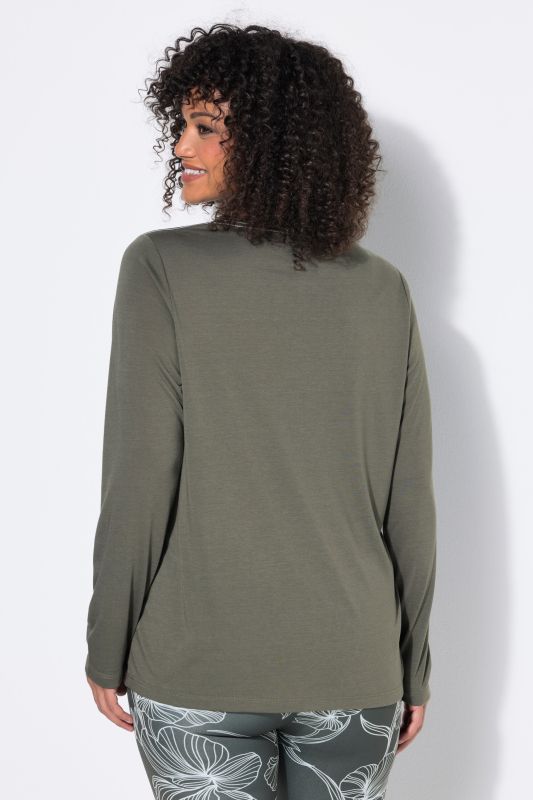 Antibacterial Odor-Free Long Sleeve Tee