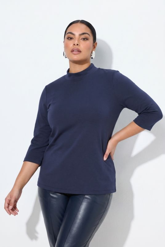 Decorative Button 3/4 Sleeve Sweatshirt