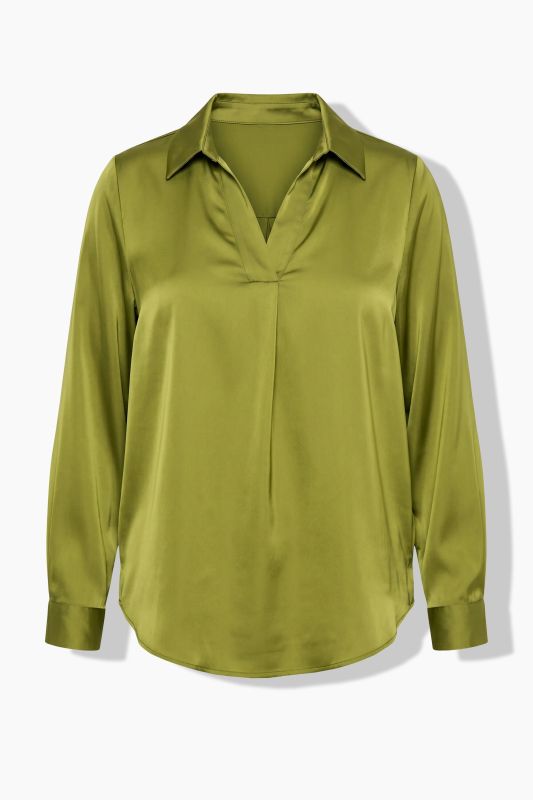 Long-sleeved blouses
