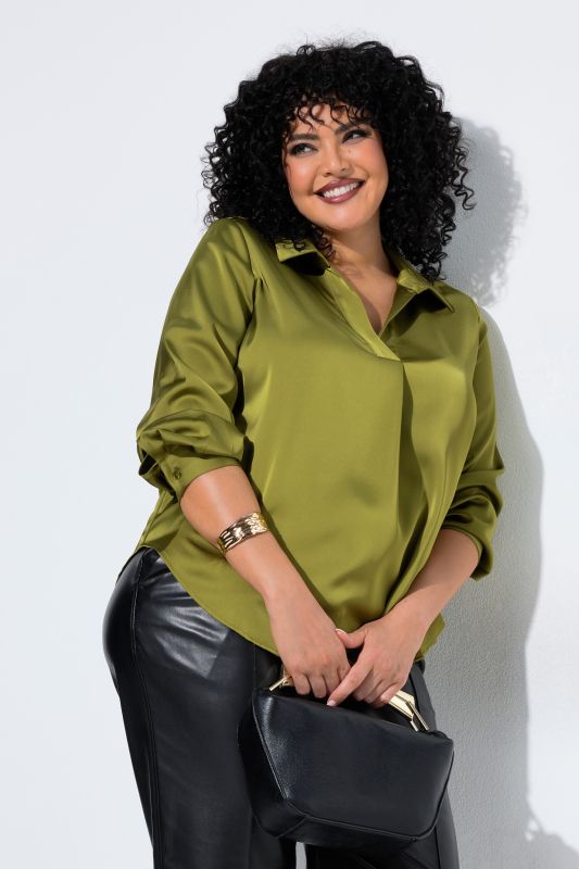 Long-sleeved blouses