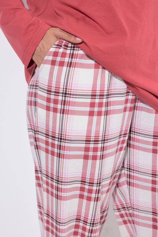 Winter Fawn Long Sleeve Pajama Set