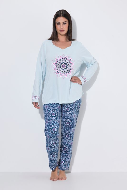 Geometric Snowflake Long Sleeve Pajama Set