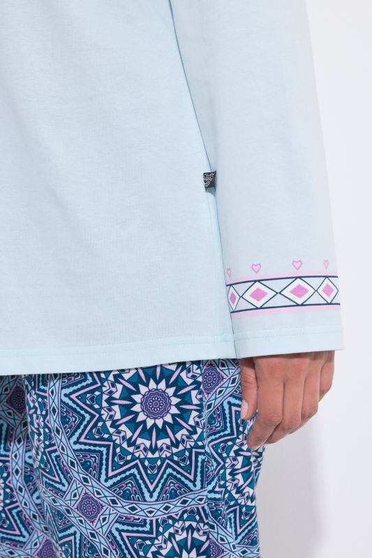Geometric Snowflake Long Sleeve Pajama Set