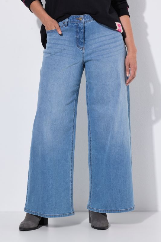 Extra Wide Leg Stretch Fit Jeans