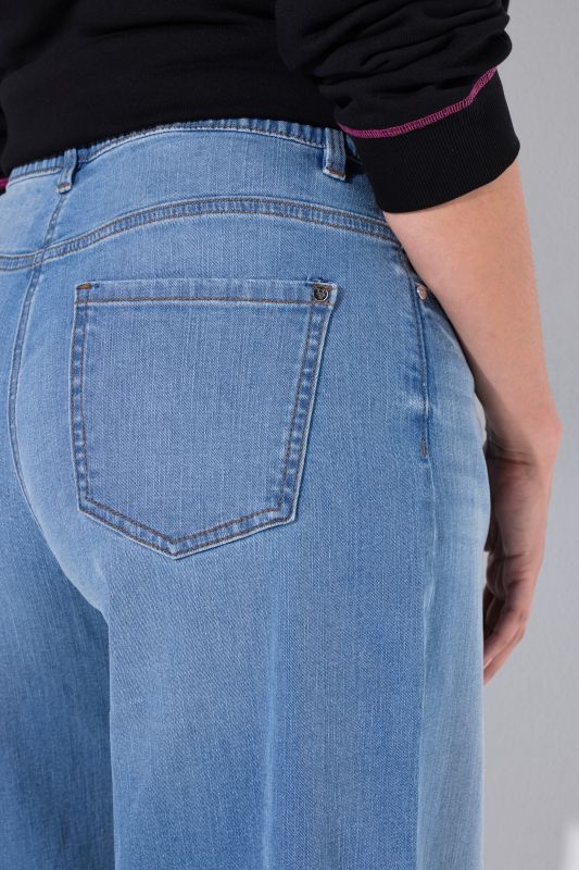 Extra Wide Leg Stretch Fit Jeans