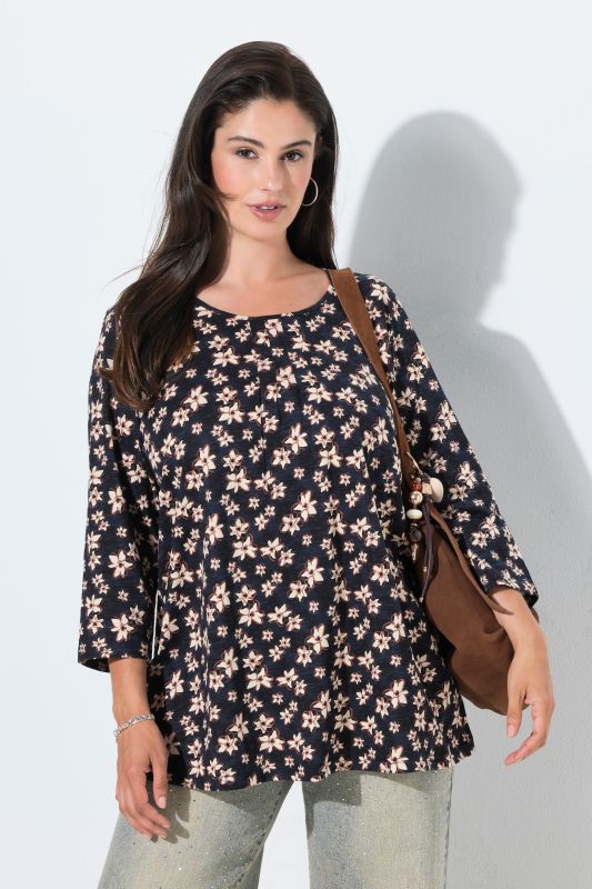 Pleated Neckline 3/4 Sleeve Floral Tee