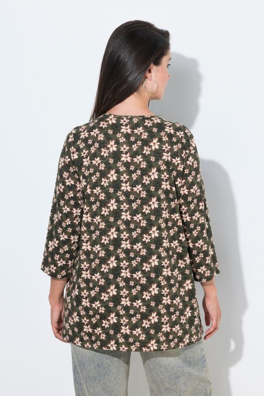 Pleated Neckline 3/4 Sleeve Floral Tee